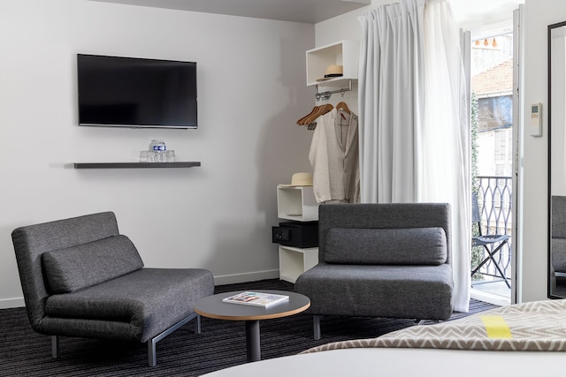 ホテル 64 ニース