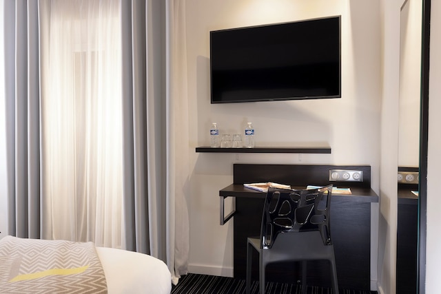 ホテル 64 ニース