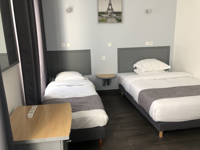 ホテル クローゼル