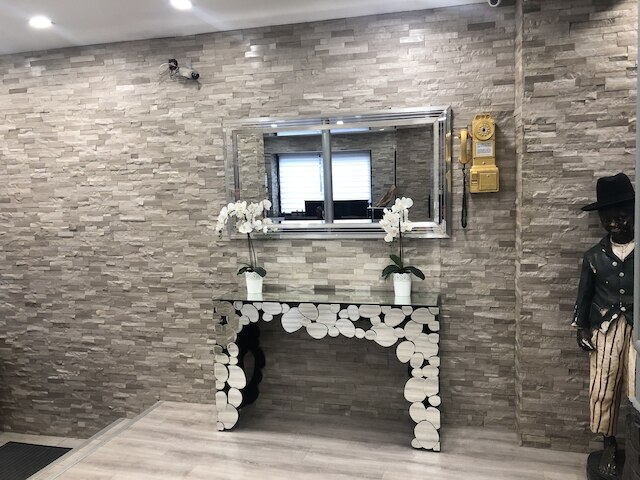 ホテル クローゼル