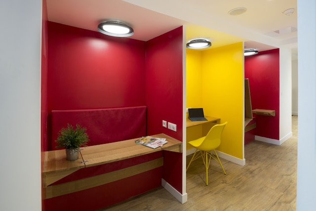 ザ プレイチェ ホテル ＆ バー バイ ハッピーカルチャー