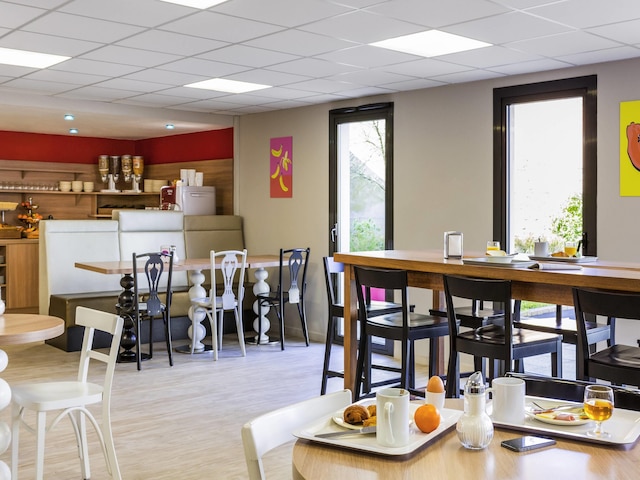 アパートスタイルホテル アダージョ アクセス レンヌ サントー