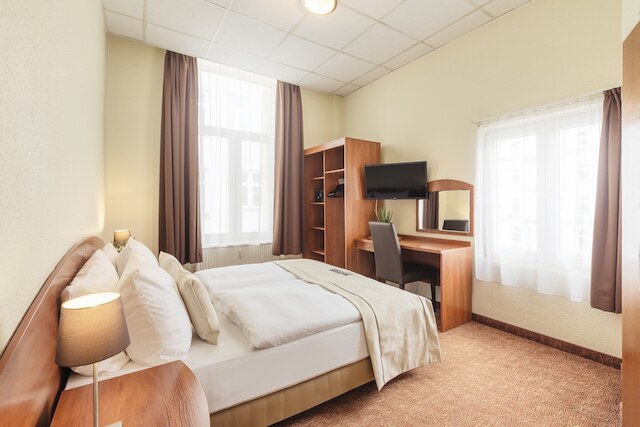 ホテル ハンブルク