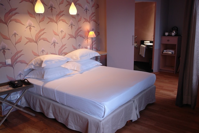 オテル ルコック ギャドビイ、ザ オリジナルズ リライス