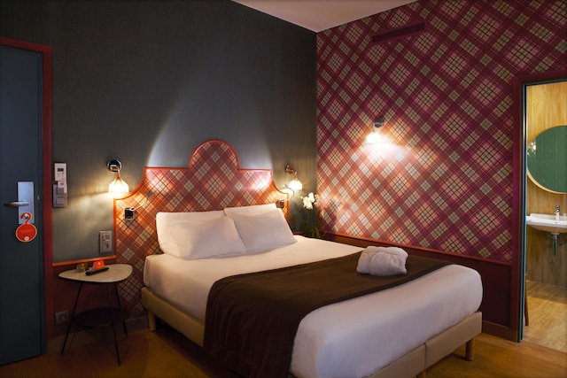 オテル ボリス V. バイ ハッピーカルチャー