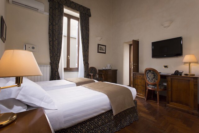 ホテル テアトロ パーチェ