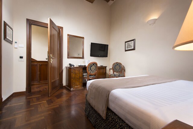 ホテル テアトロ パーチェ