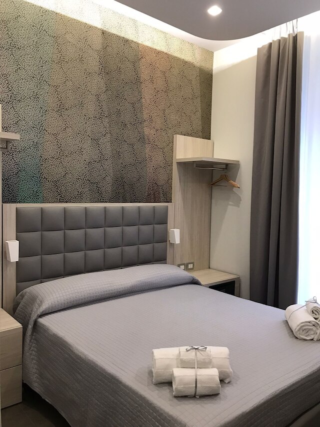 スキリッツィ ホテル