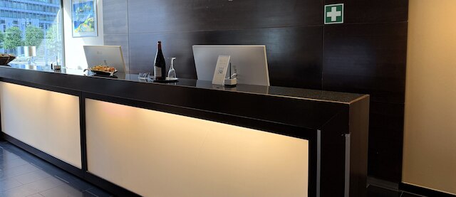 ホテル リュミエール アン デア メッセ