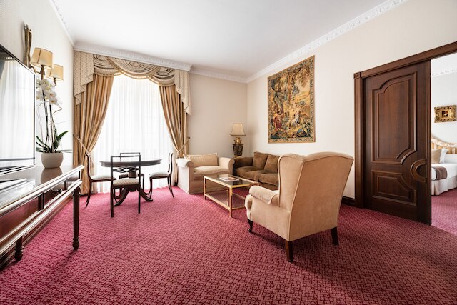 ユーロスターズ ロス アグスティノス