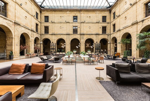 ユーロスターズ ロス アグスティノス