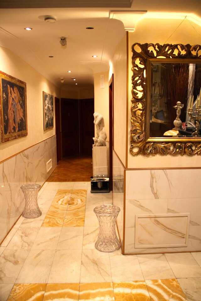 ラグジュアリー ルームズ H 2000 ローマ