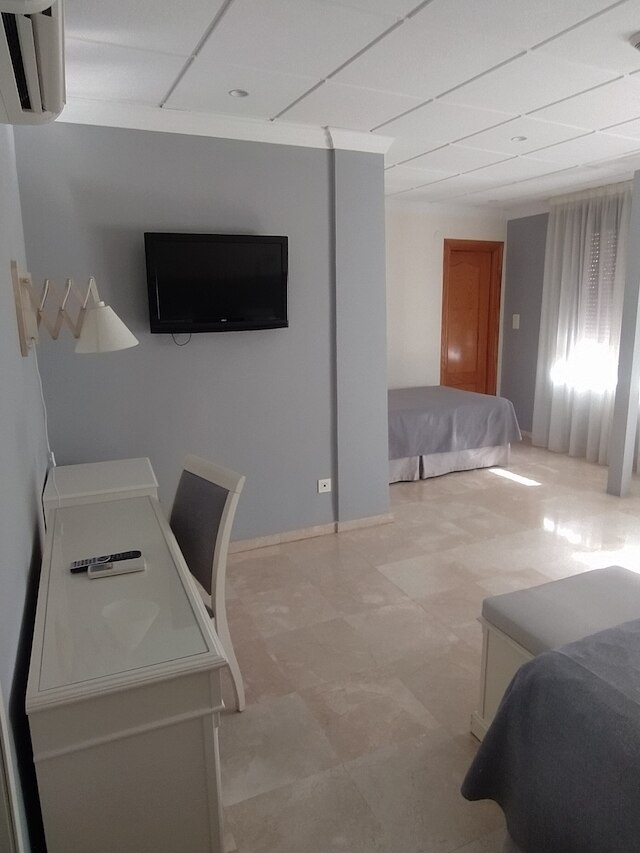 サクロモンテ ホテル