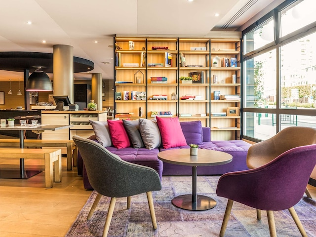 カンパニール パリ ウエスト - ポン シュレーヌ