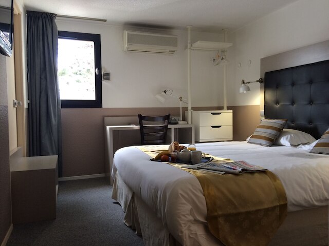 ホテル キリヤード アルジャントゥイユ