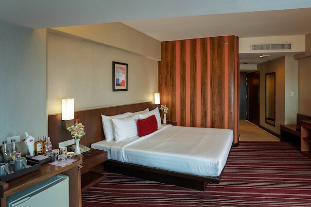 アンバサダー バンコク ホテル