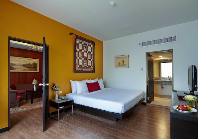 アンバサダー バンコク ホテル