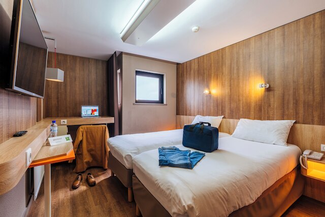 イビス スタイル リール マルク アン バルール