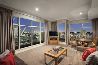 フリンダーズ ランディング アパートメンツ