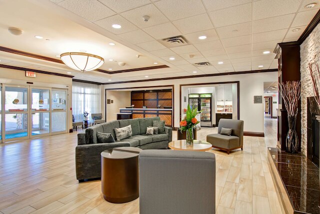 ホームウッド スイーツ バイ ヒルトン トロント ミシサガ