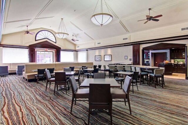 ホームウッド スイーツ バイ ヒルトン トロント ミシサガ