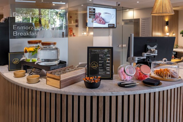 ホテル セルス デル ポート