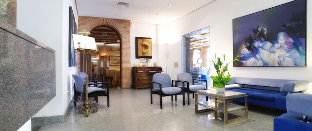 オテル AR ロス アルコス