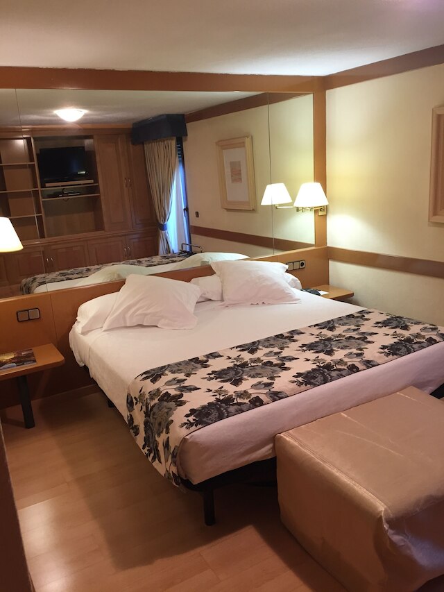 オテル AR ロス アルコス