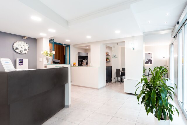 ホテル ユニバーシティ