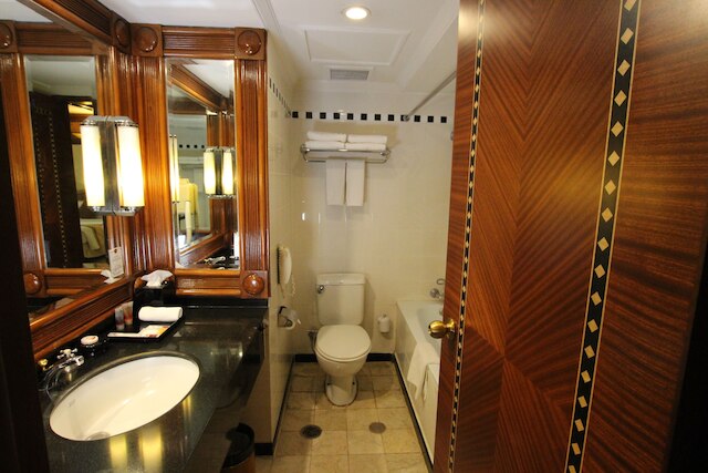 アンバラ・ホテル