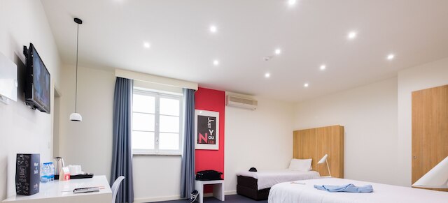 ステイ ホテル エボラ セントロ