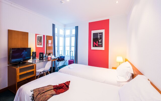 ステイ ホテル エボラ セントロ