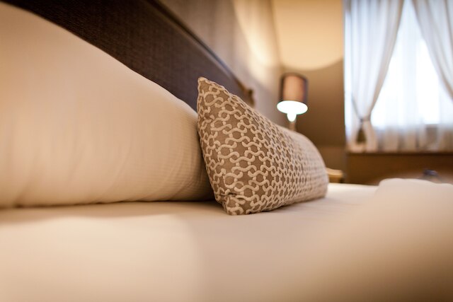 フライデー ホテル