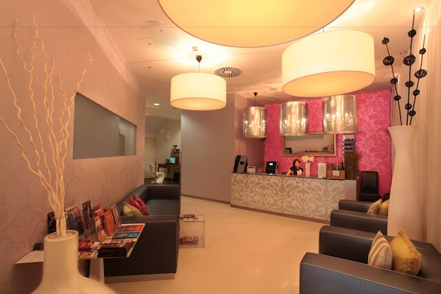 フライデー ホテル