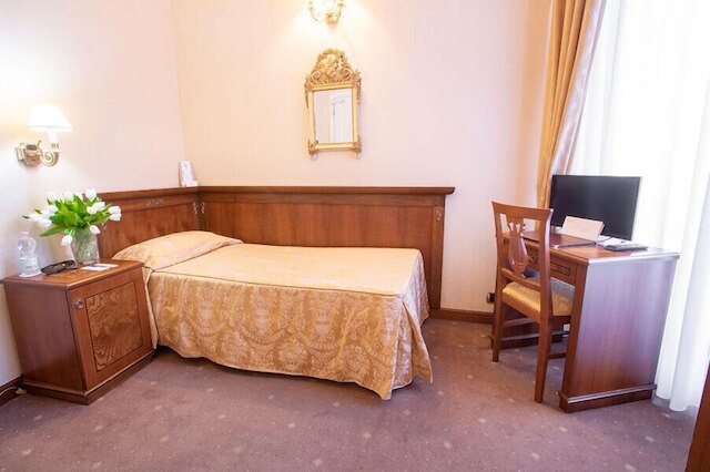 ホシアヌム パレス