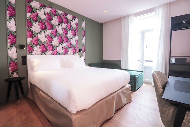 ローザ・ホテル