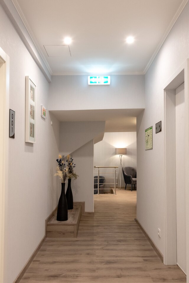 ディニャ リスボン ホテル