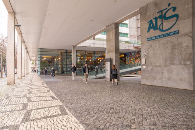 VIP エグゼクティブ アーツ ホテル