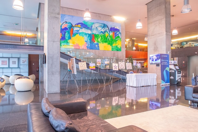 VIP エグゼクティブ アーツ ホテル