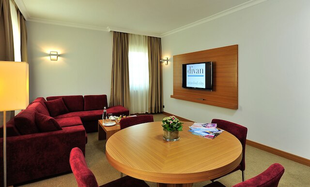 ディバン イスタンブール シティ