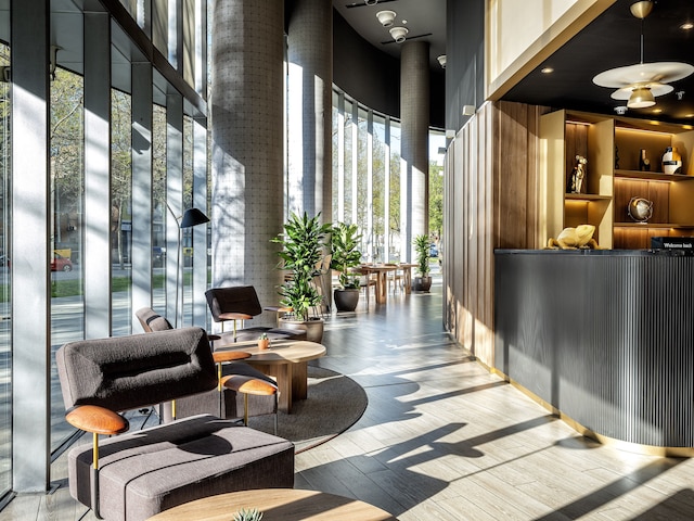 ホテル バルセロナ コンダル マール アフィリエアテッド バイ メリア