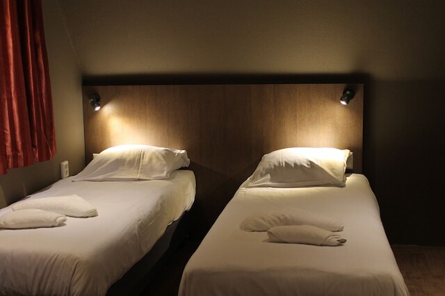 アストン シティ ホテル