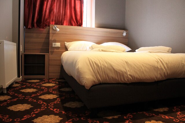 アストン シティ ホテル