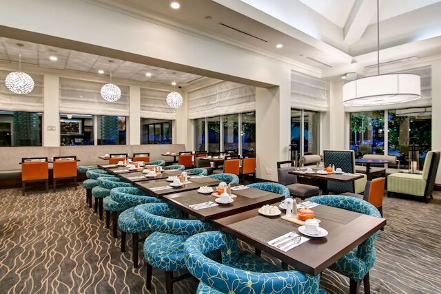 ヒルトン ガーデン イン トロント / バーリントン