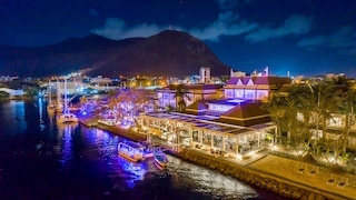 ル スフラン ホテル & マリーナ