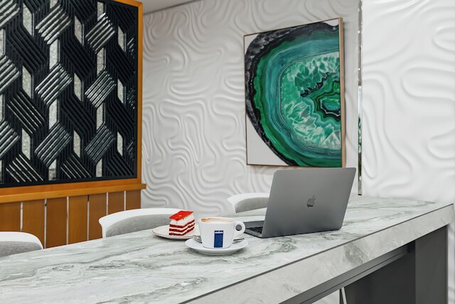 ゴールデン サンズ ホテル アパートメンツ