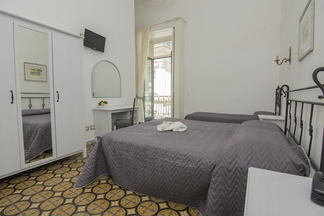 ホテル フォンタナ