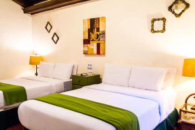 エル カルメン ホテル