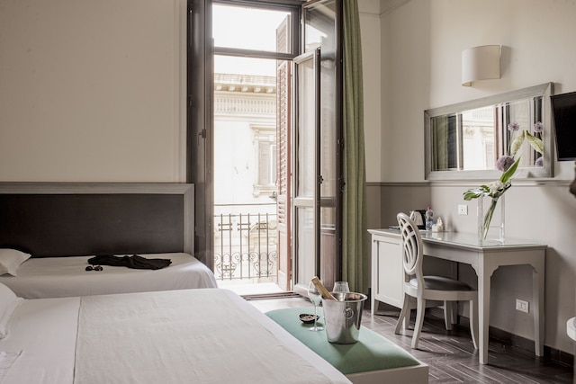 アンバシアトリ ホテル