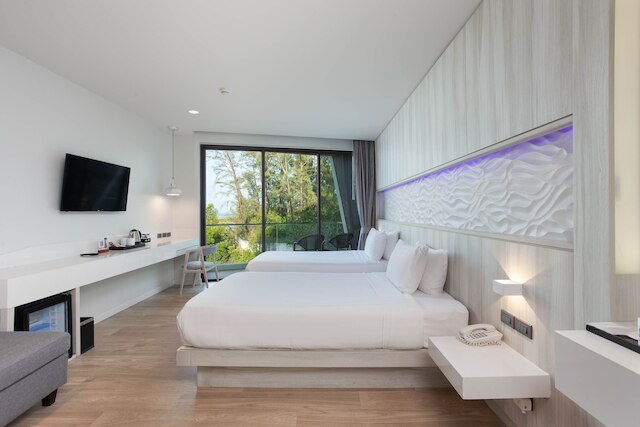 ザ ホットスプリング ビーチ リゾート & スパ